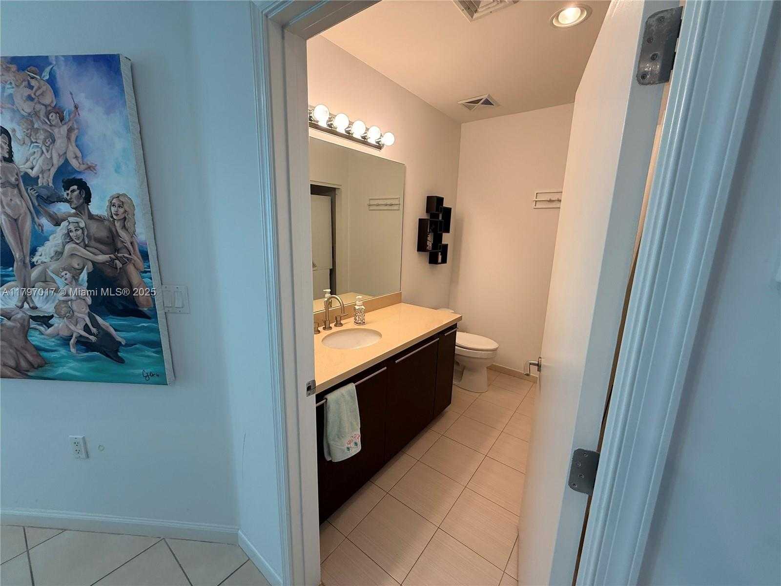 Small Image of 7928 EAST DR #602, North Bay Village Number 31
