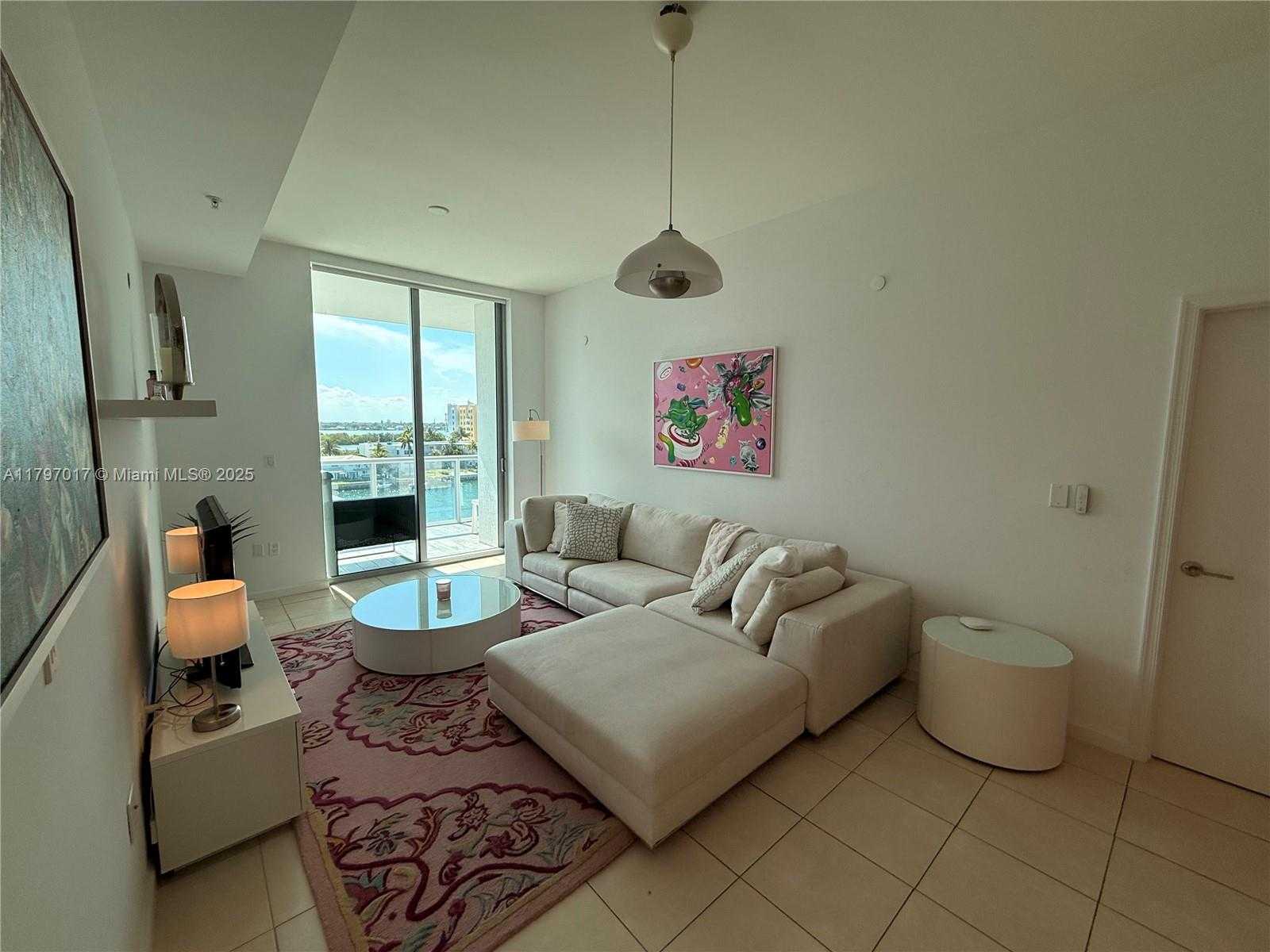 Small Image of 7928 EAST DR #602, North Bay Village Number 6