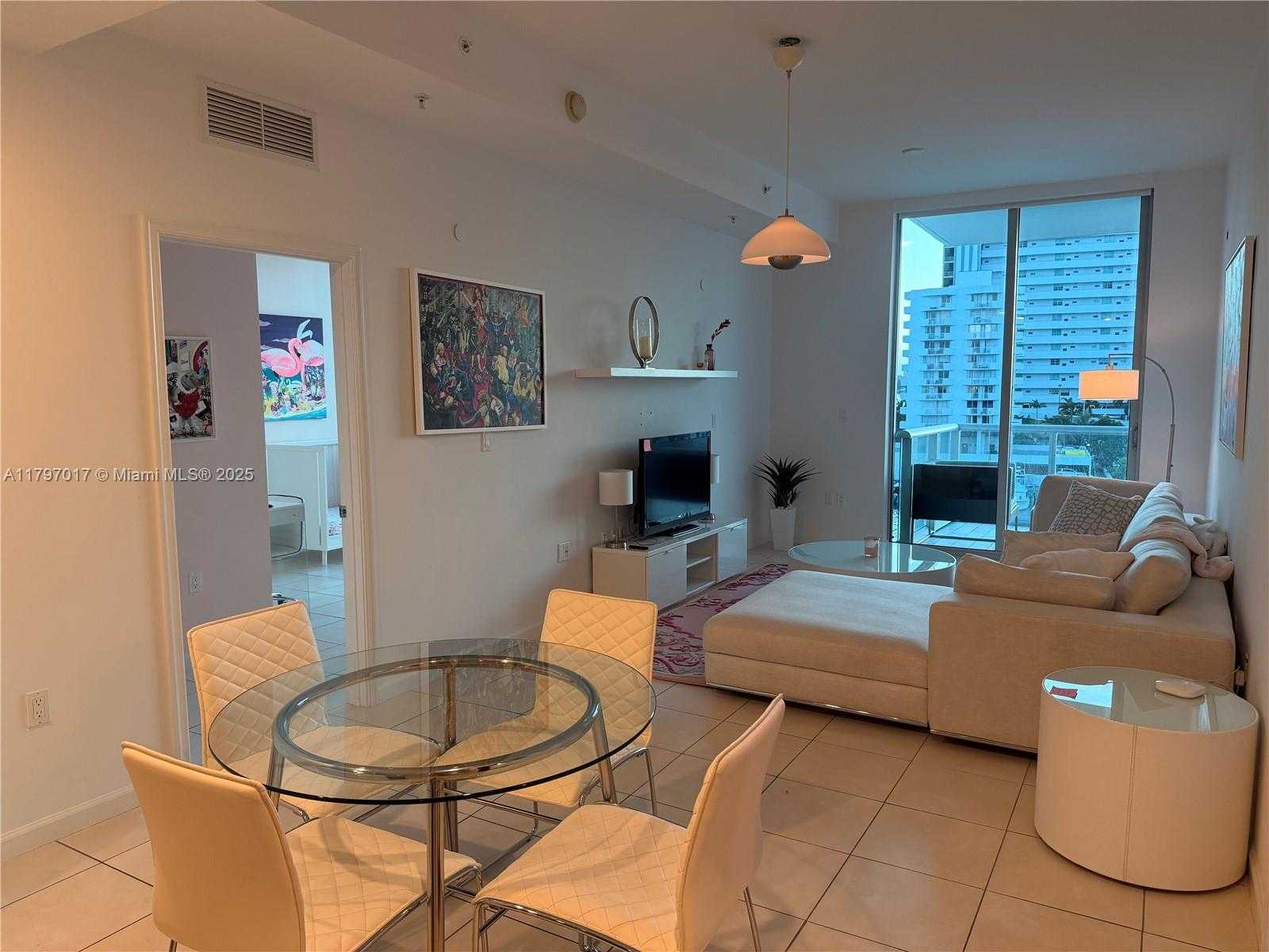 Small Image of 7928 EAST DR #602, North Bay Village Number 8