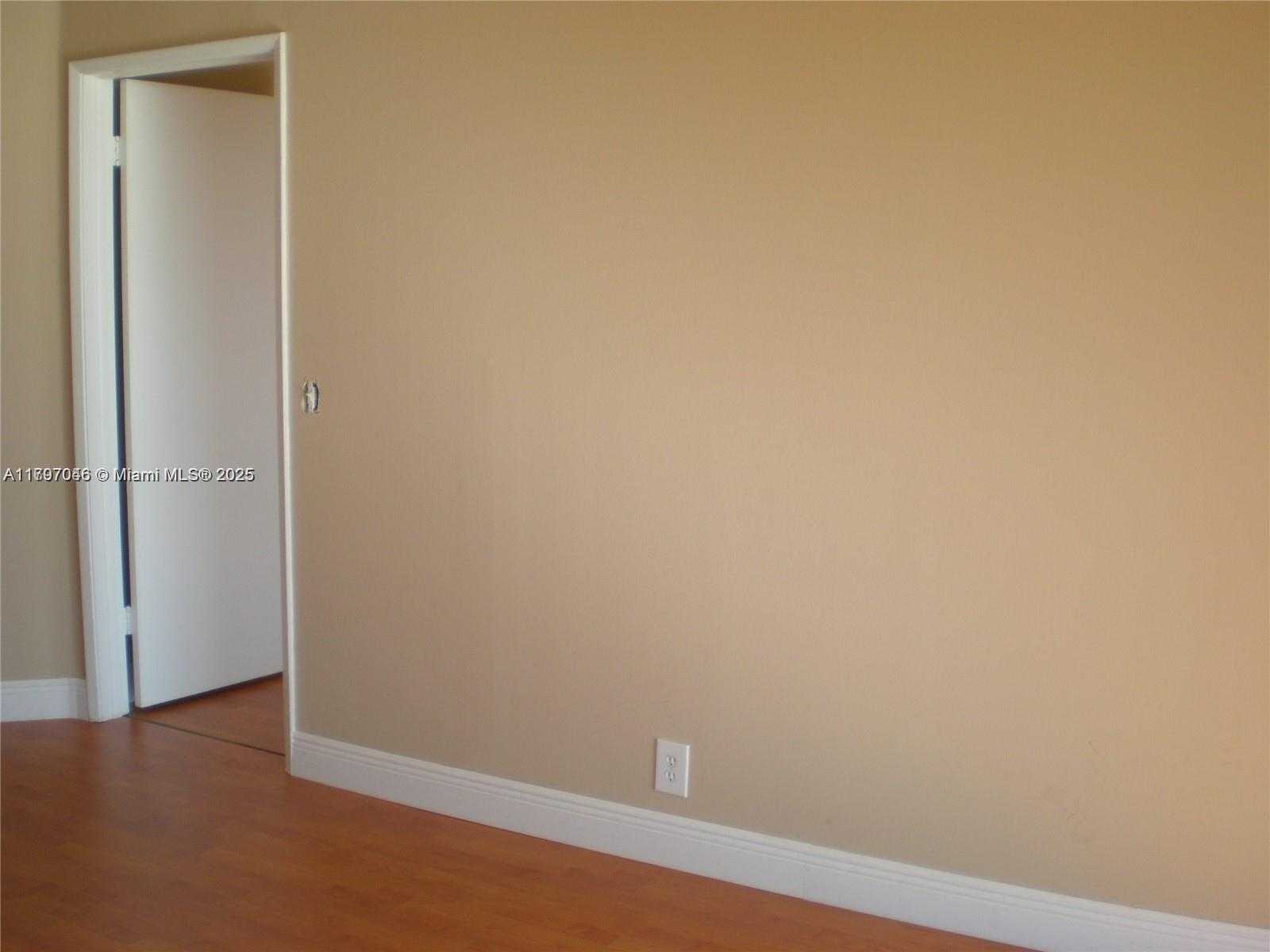 Small Image of 3300 NORTH EAST 191ST ST #806, Aventura Number 11
