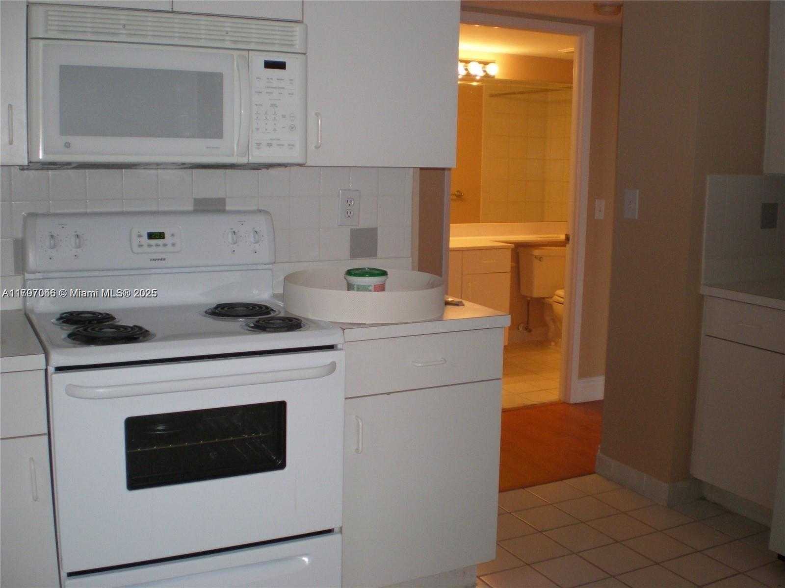 Small Image of 3300 NORTH EAST 191ST ST #806, Aventura Number 8