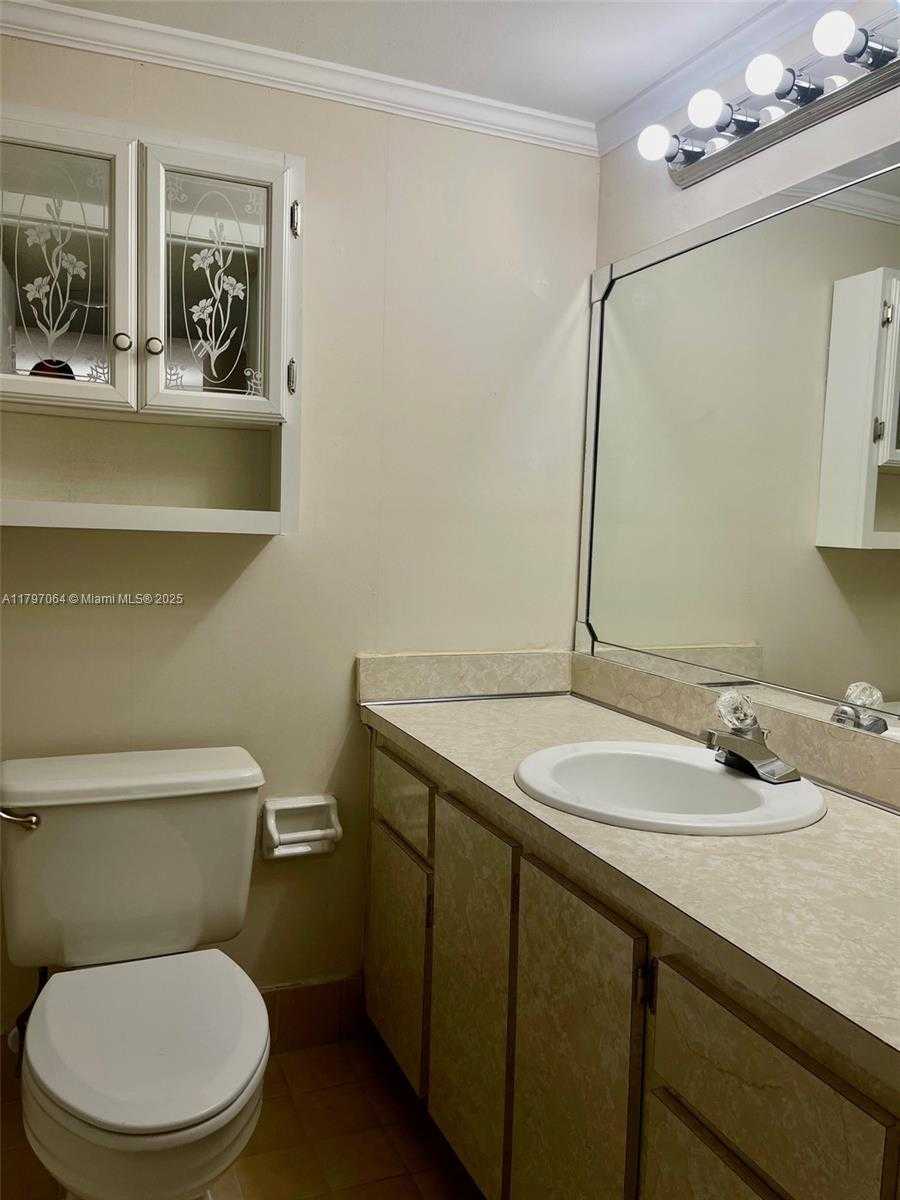 Small Image of 1350 SOUTH WEST 122ND AVE #321, Miami Number 16
