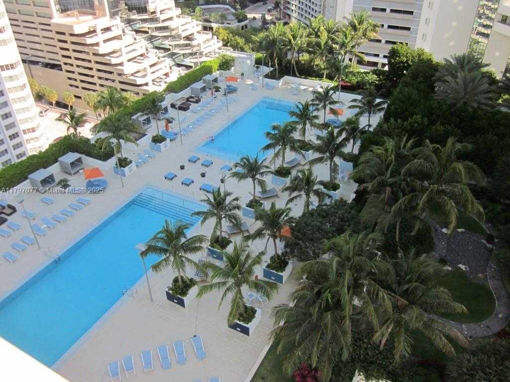Small Image of 951 #3800, Miami Number 11