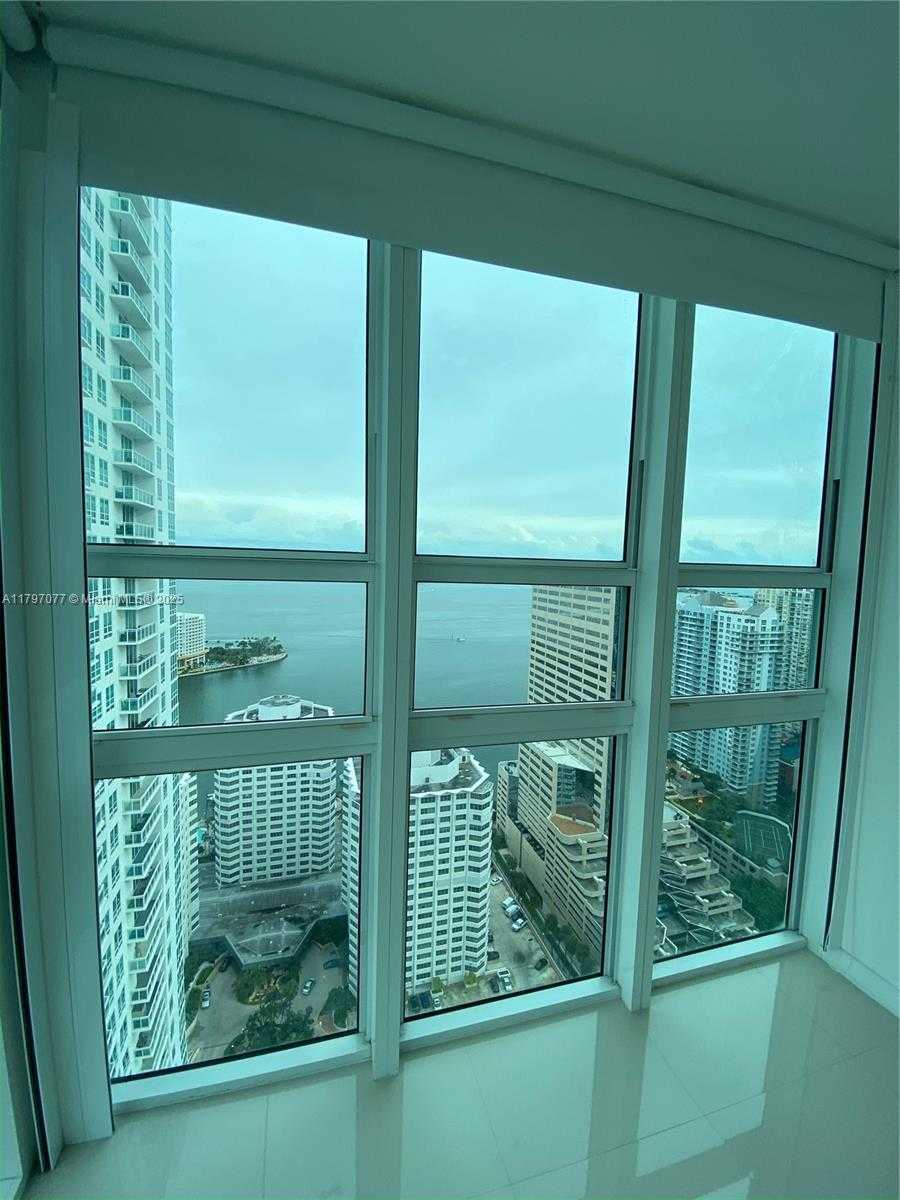 Small Image of 951 #3800, Miami Number 7
