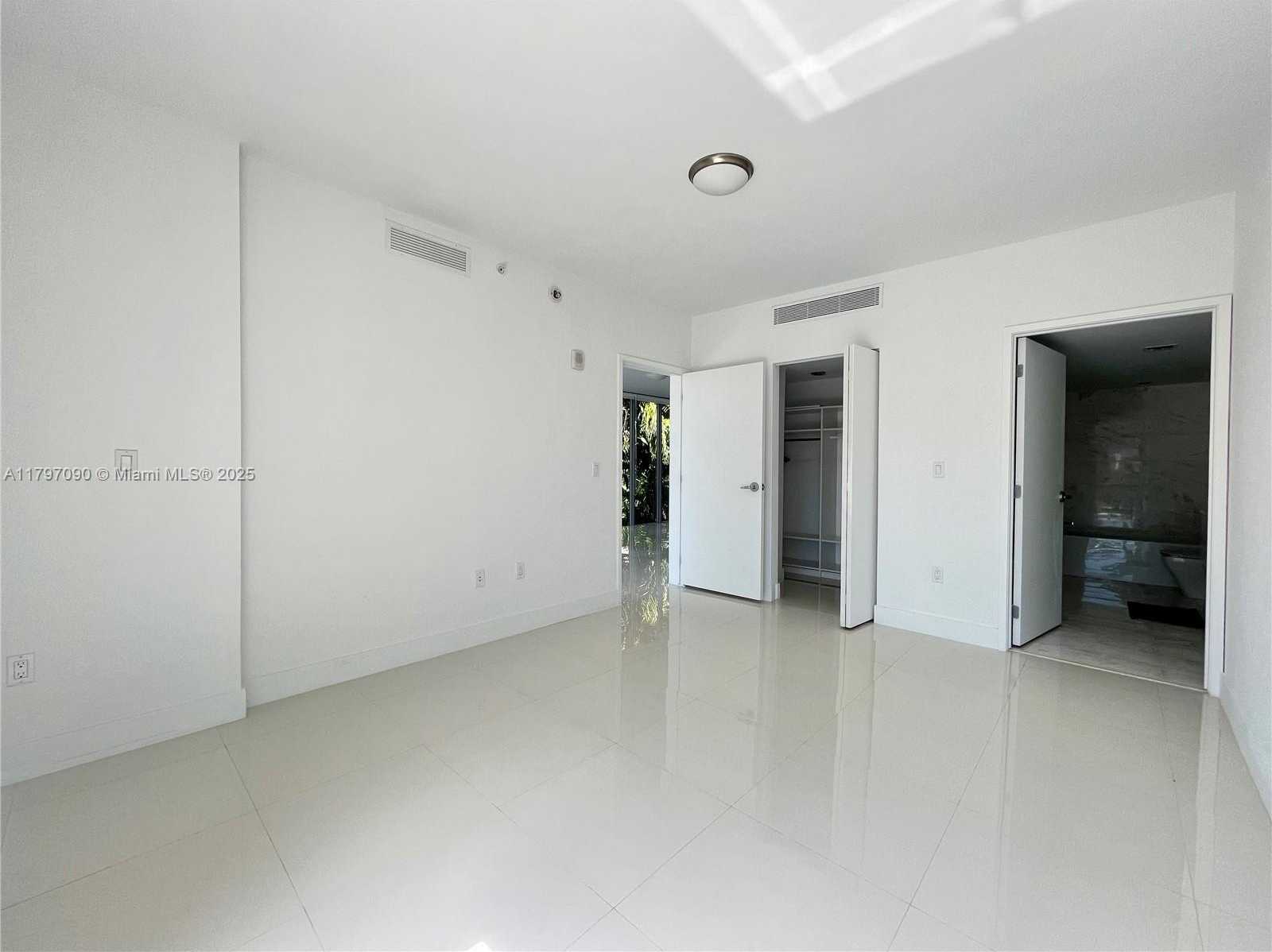 Small Image of 9940 WEST BAY HARBOR DR #3C-S, Bay Harbor Islands Number 10