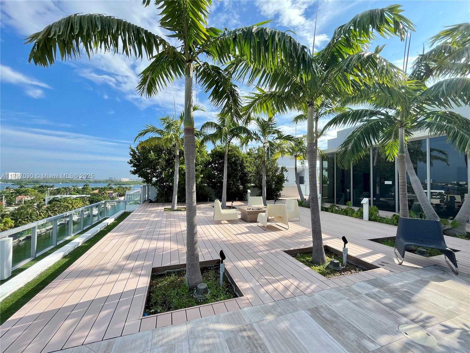 Small Image of 9940 WEST BAY HARBOR DR #3C-S, Bay Harbor Islands Number 20