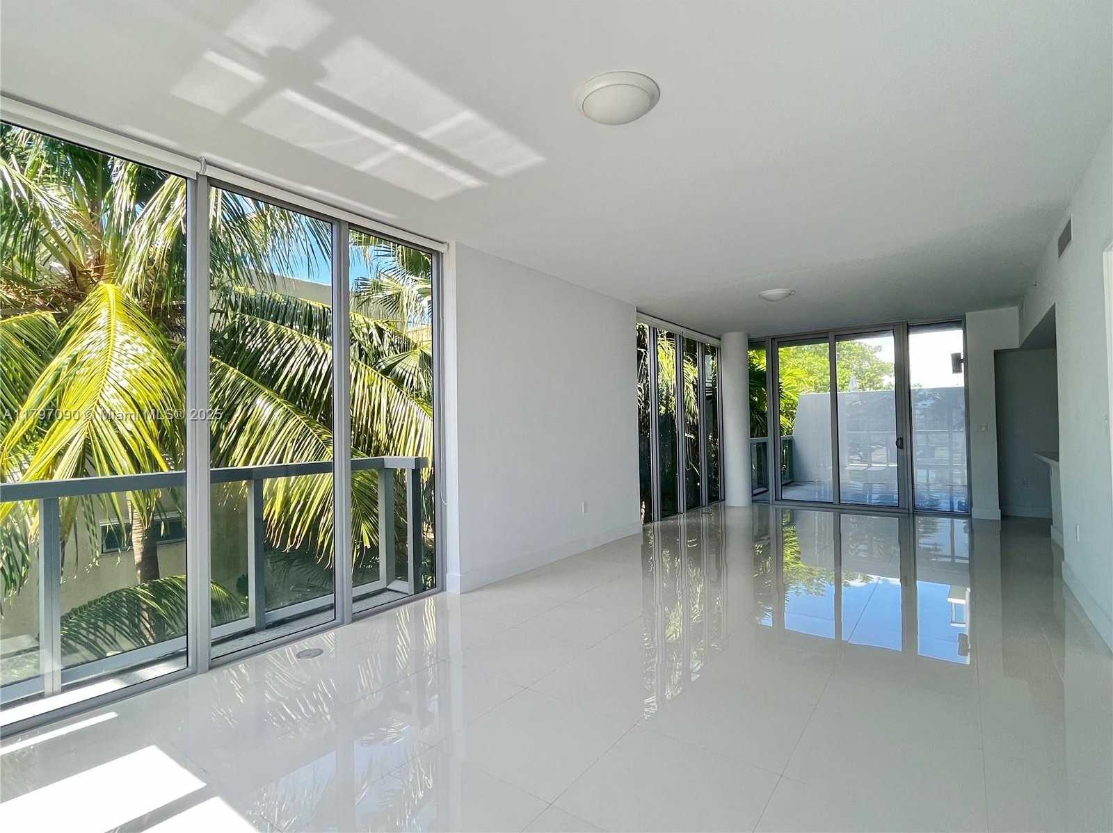 Small Image of 9940 WEST BAY HARBOR DR #3C-S, Bay Harbor Islands Number 4