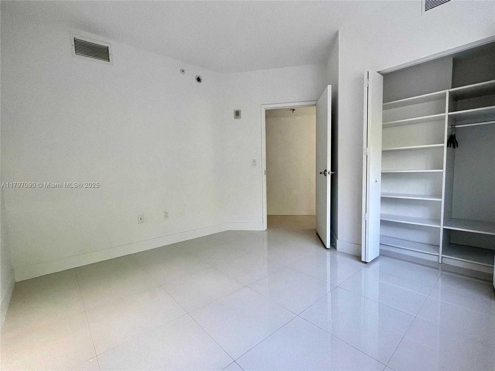Small Image of 9940 WEST BAY HARBOR DR #3C-S, Bay Harbor Islands Number 7