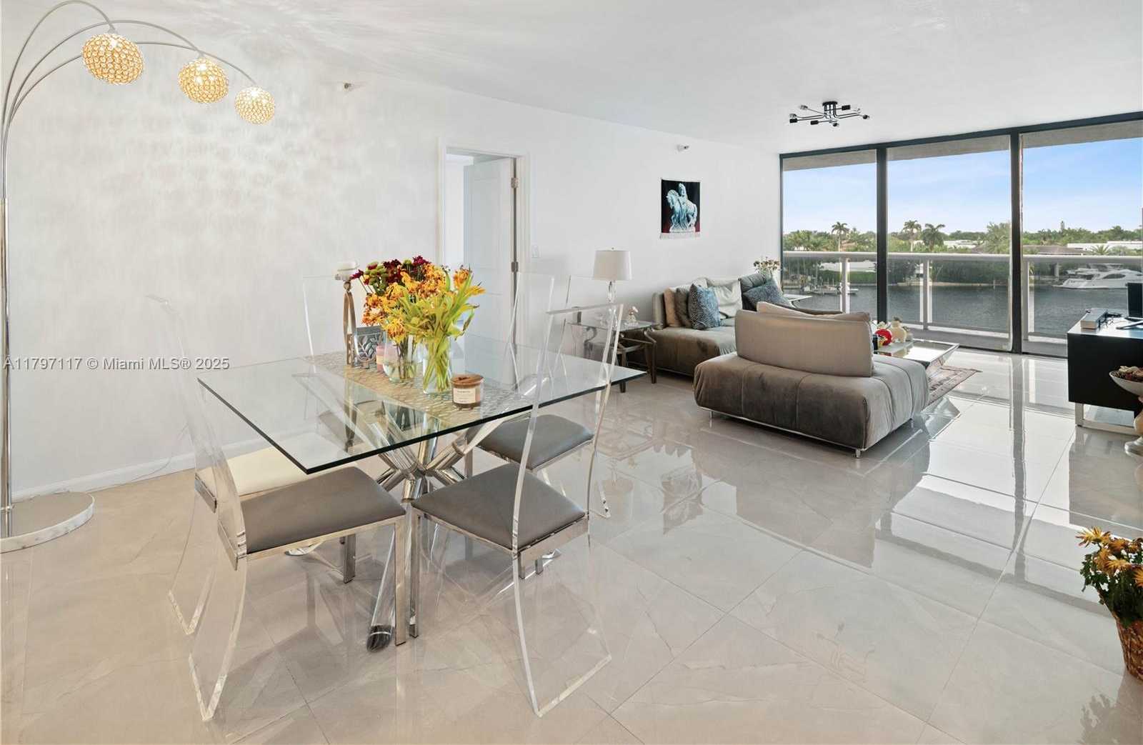 Small Image of 20515 EAST COUNTRY CLUB DR #544, Aventura Number 2