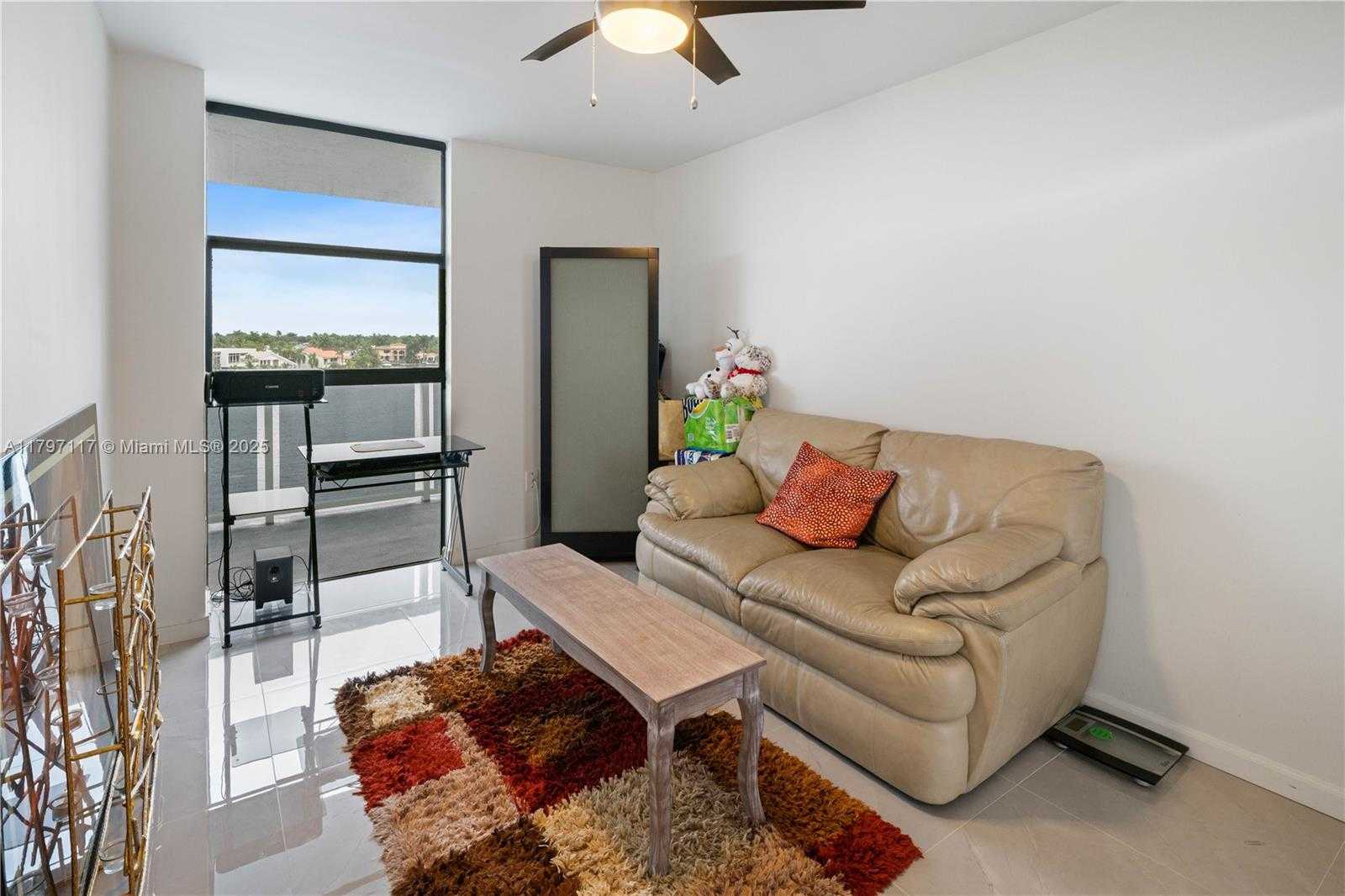 Small Image of 20515 EAST COUNTRY CLUB DR #544, Aventura Number 9