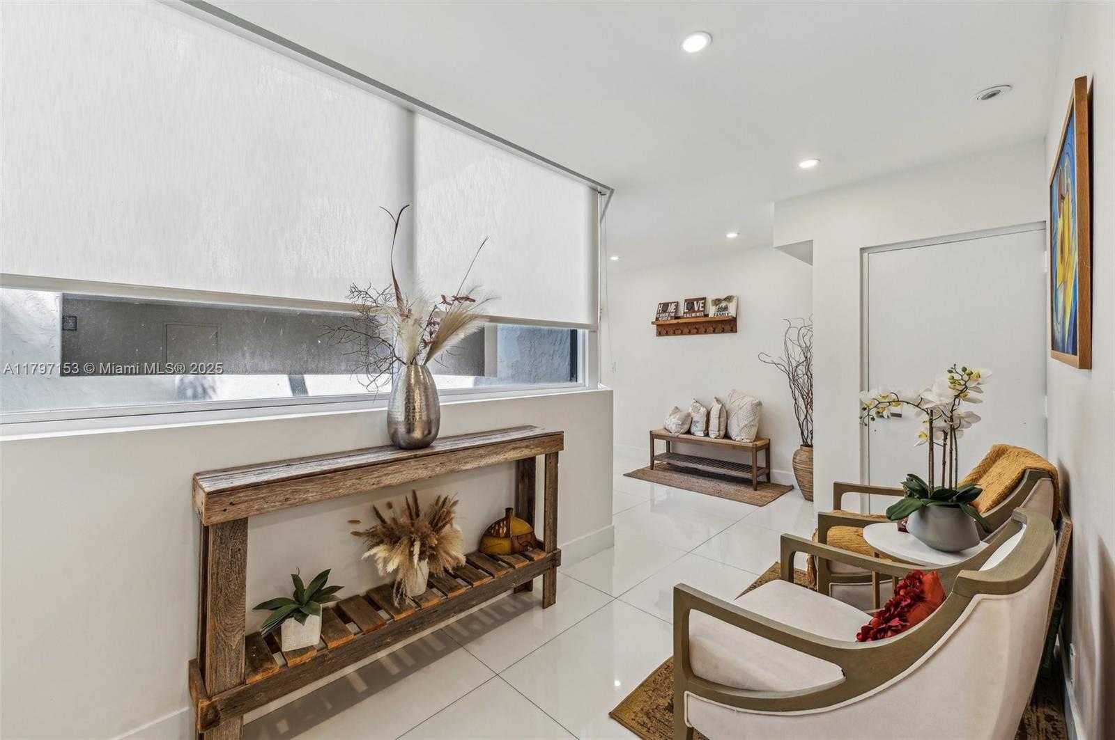 Small Image of 121 CRANDON BLVD #251, Key Biscayne Number 18