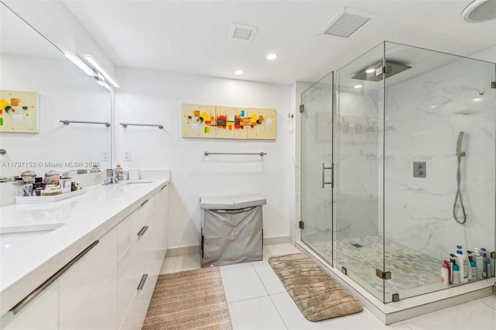 Small Image of 121 CRANDON BLVD #251, Key Biscayne Number 25