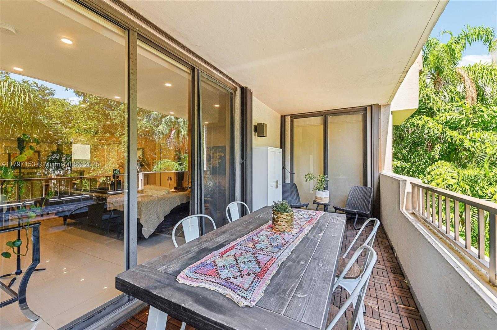 Small Image of 121 CRANDON BLVD #251, Key Biscayne Number 3