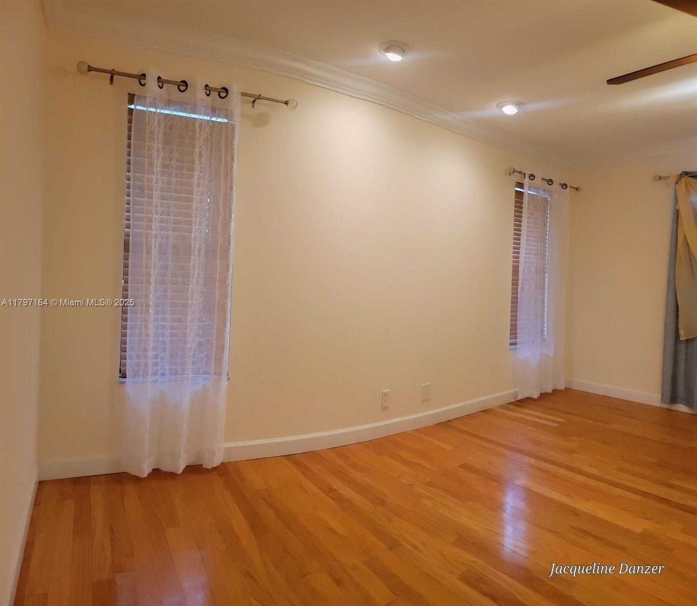 Small Image of 2241 NORTH EAST 38TH ST, Lighthouse Point Number 7