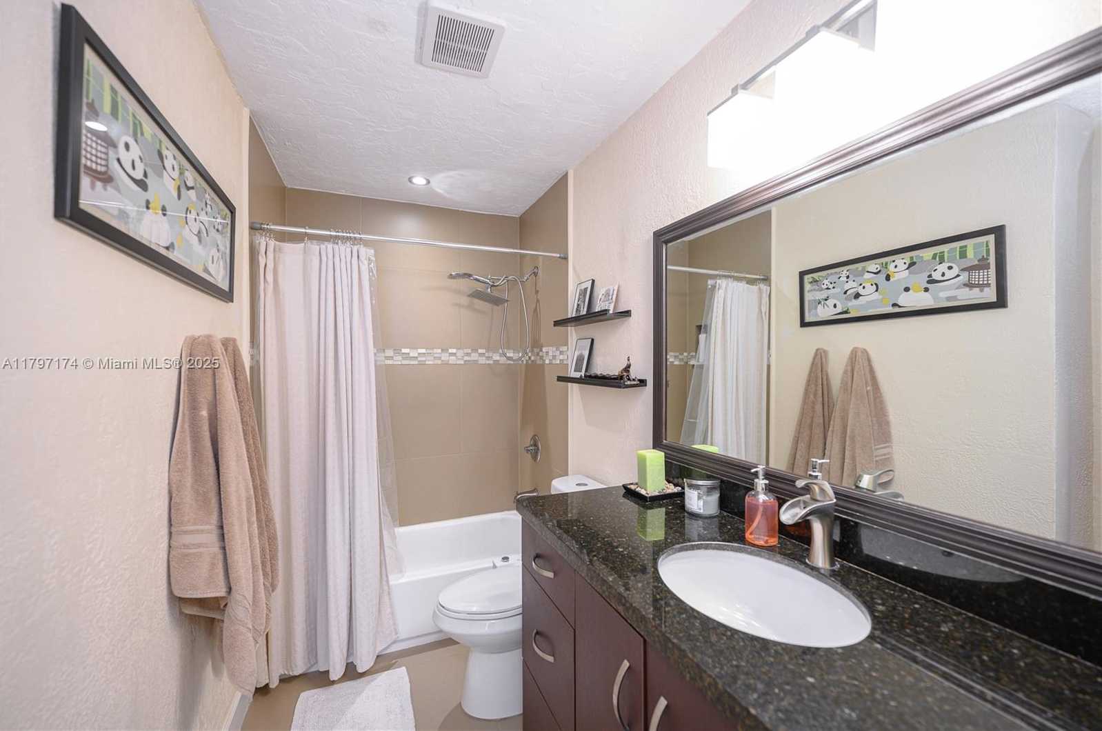 Small Image of 12022 SOUTH WEST 110TH ST CIR E, Miami Number 10
