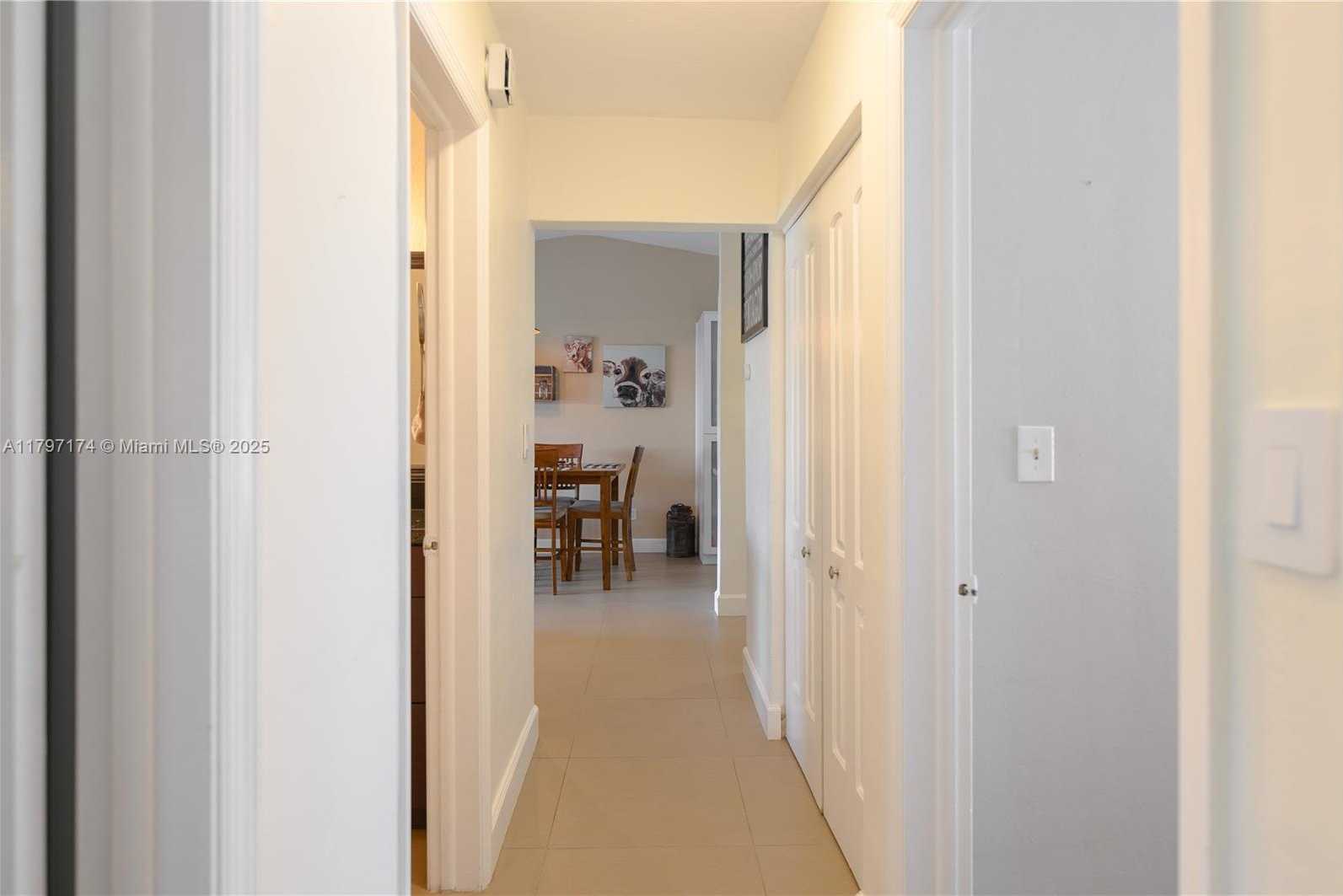 Small Image of 12022 SOUTH WEST 110TH ST CIR E, Miami Number 14
