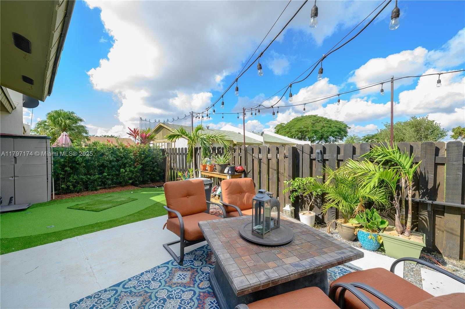Small Image of 12022 SOUTH WEST 110TH ST CIR E, Miami Number 15