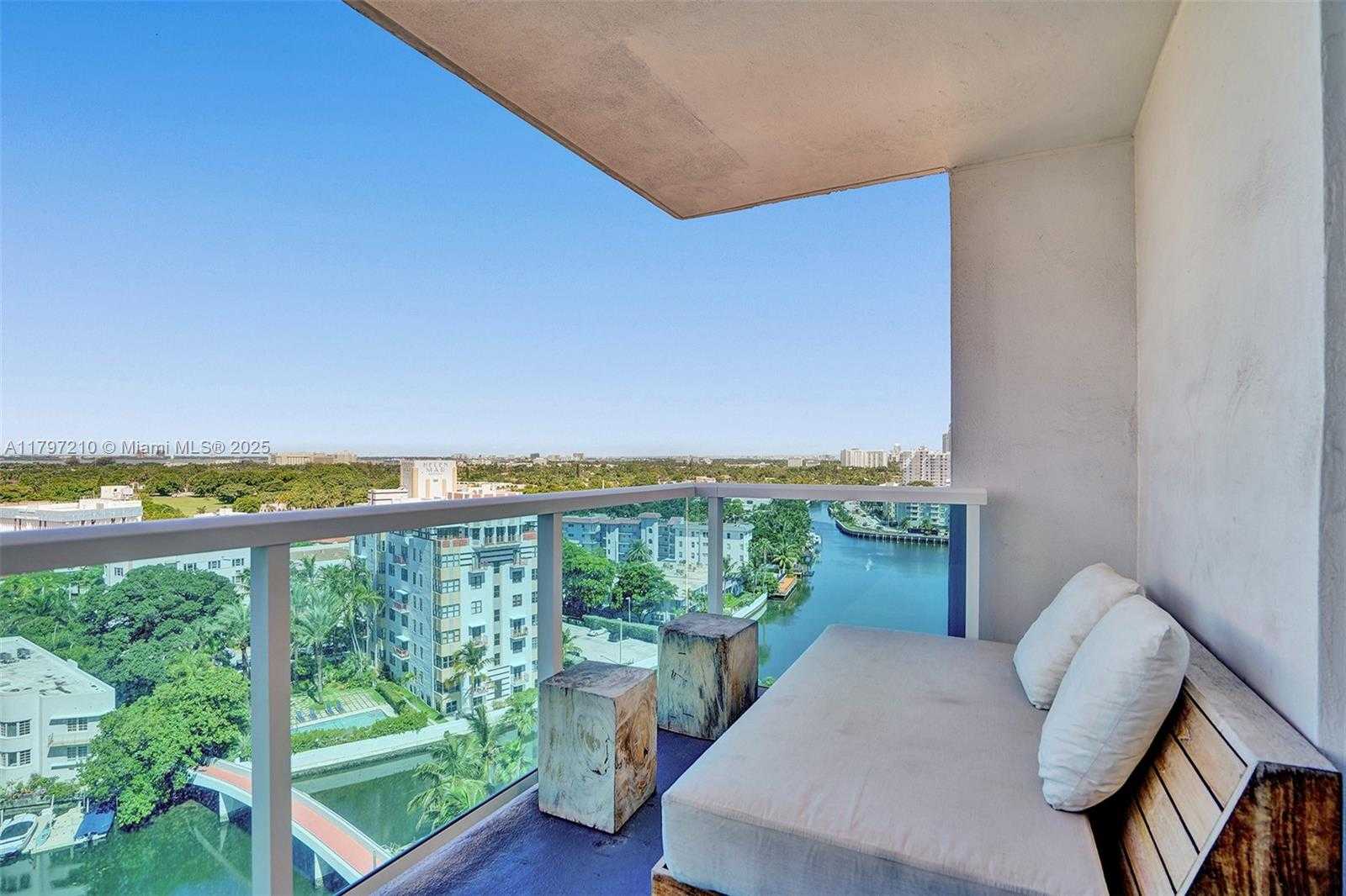 Small Image of 102 24TH #1121, Miami Beach Number 27
