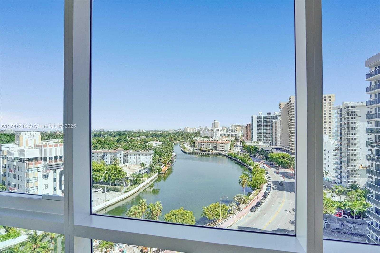 Small Image of 102 24TH #1121, Miami Beach Number 6