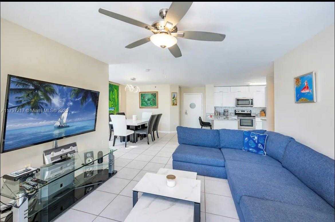 Small Image of 19999 EAST COUNTRY CLUB DR #1202, Aventura Number 2