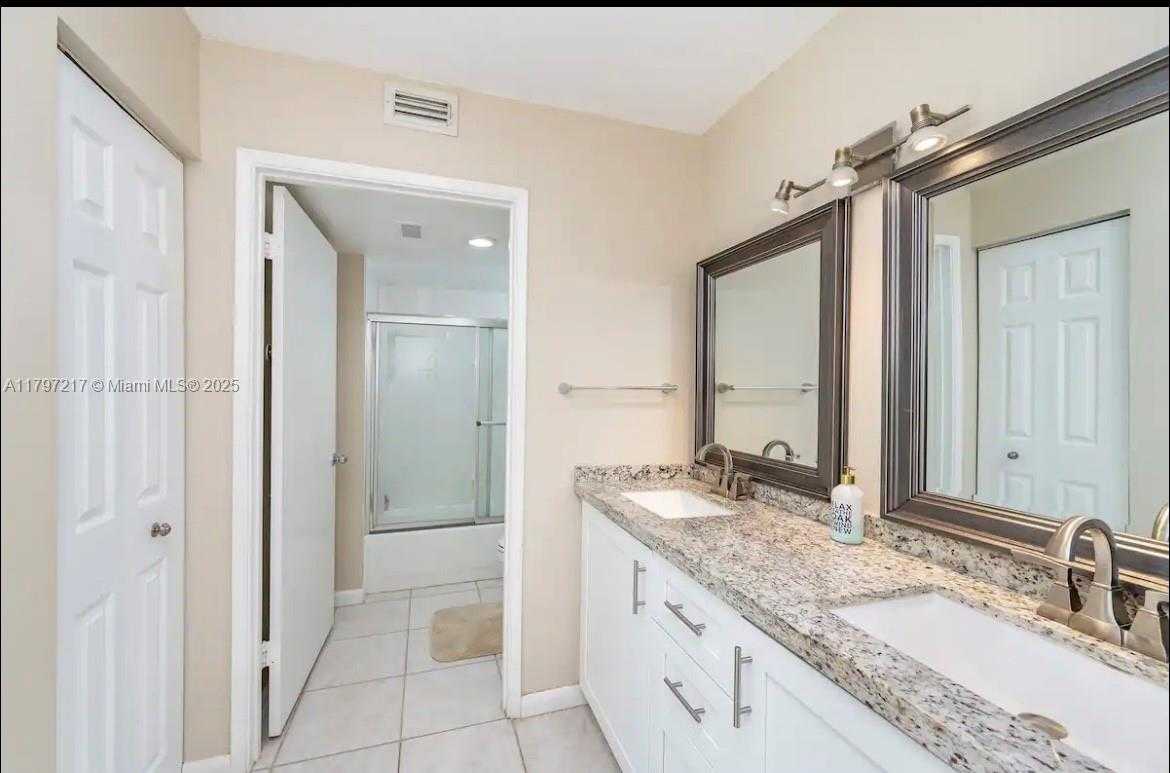 Small Image of 19999 EAST COUNTRY CLUB DR #1202, Aventura Number 20