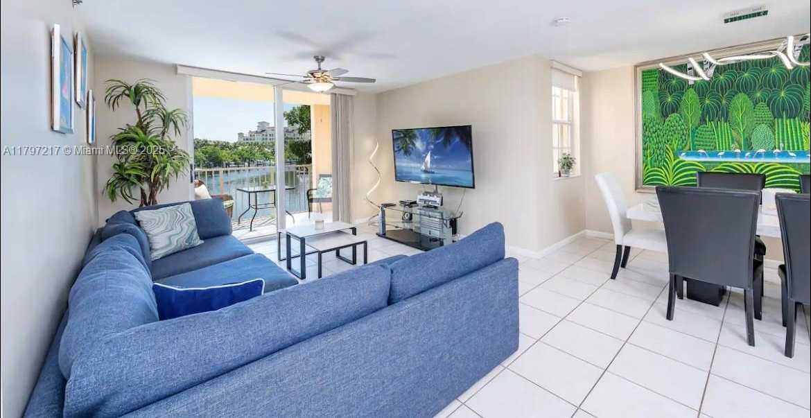 Small Image of 19999 EAST COUNTRY CLUB DR #1202, Aventura Number 4