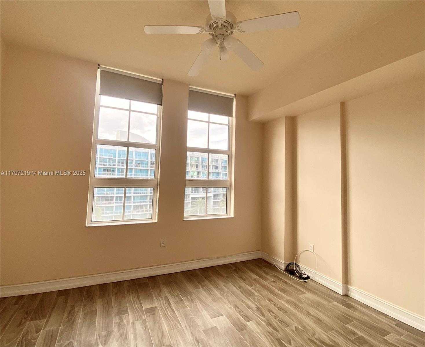 Small Image of 3001 NORTH EAST 185TH ST #605, Aventura Number 14