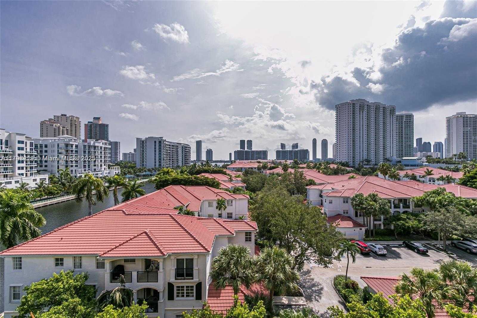 Small Image of 3001 NORTH EAST 185TH ST #605, Aventura Number 20
