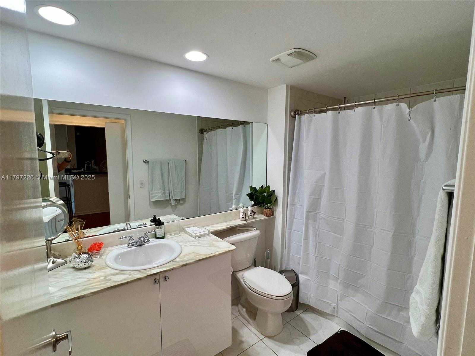 Small Image of 2775 NORTH EAST 187TH ST #319, Aventura Number 10