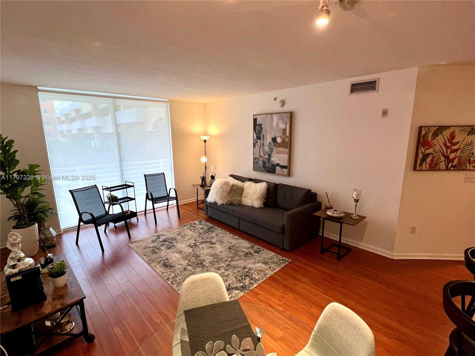 Small Image of 2775 NORTH EAST 187TH ST #319, Aventura Number 3