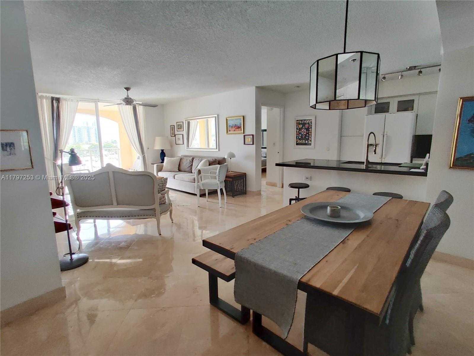 Small Image of 19877 EAST COUNTRY CLUB DR #3606, Aventura Number 10