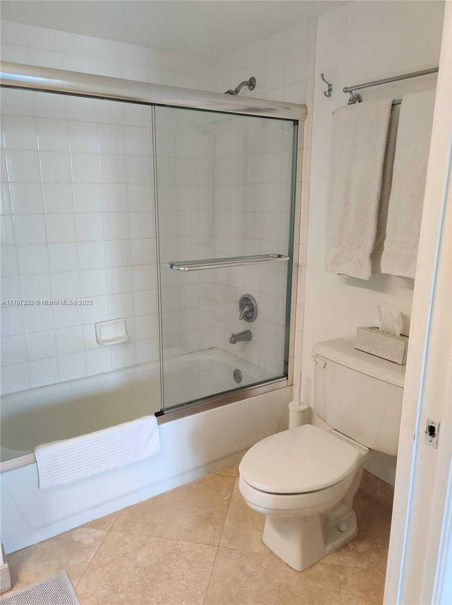 Small Image of 19877 EAST COUNTRY CLUB DR #3606, Aventura Number 20