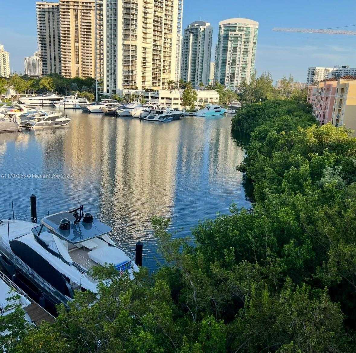 Small Image of 19877 EAST COUNTRY CLUB DR #3606, Aventura Number 28