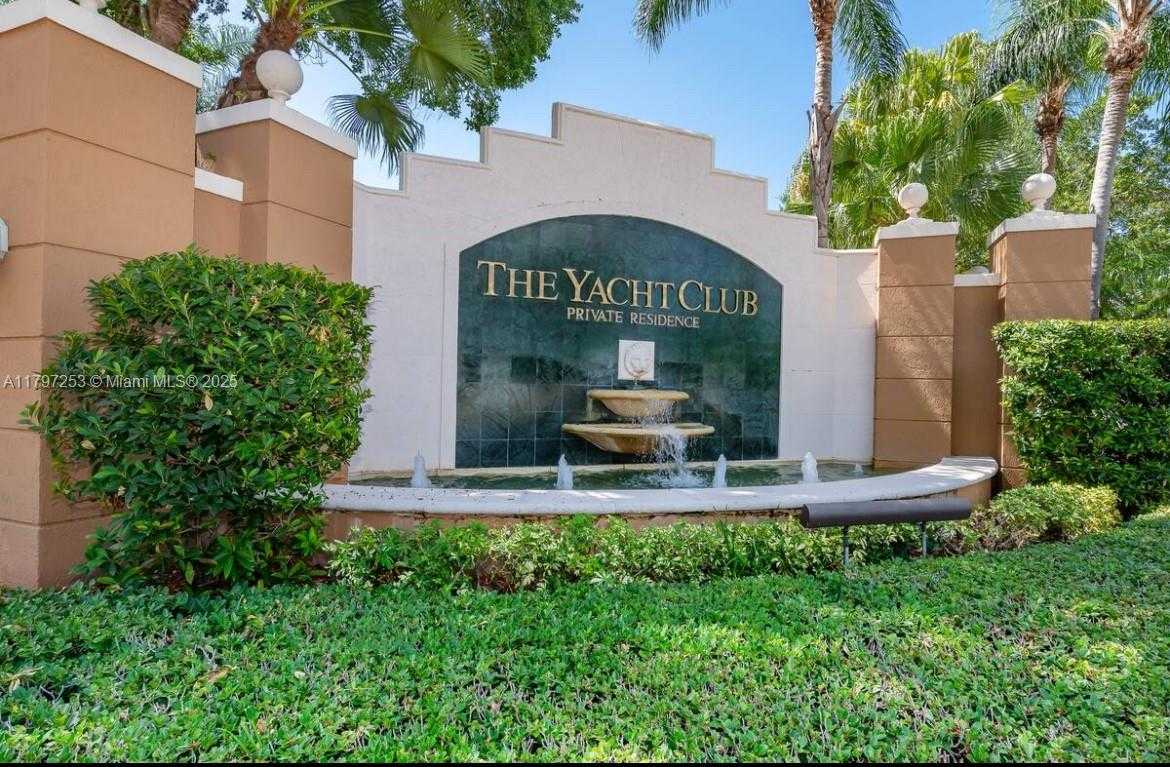 Small Image of 19877 EAST COUNTRY CLUB DR #3606, Aventura Number 34