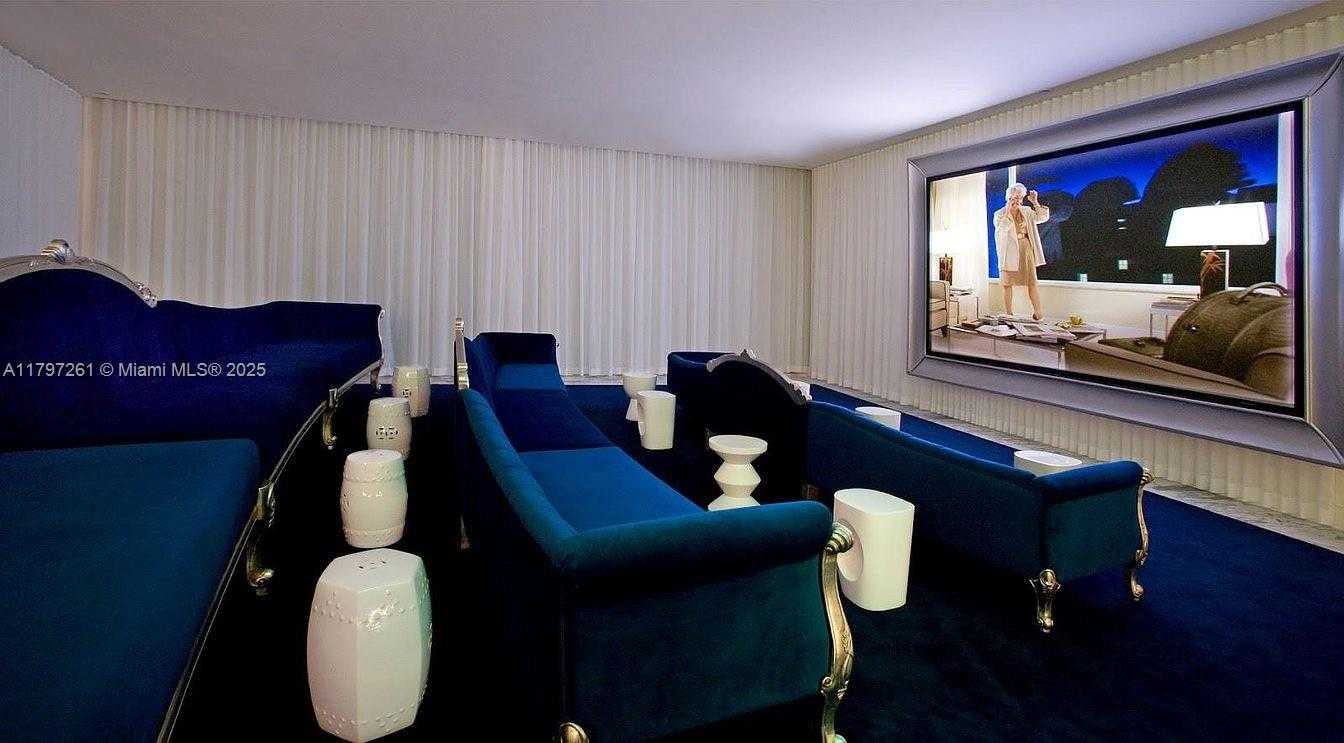 Small Image of 495 BRICKELL AVE #4706, Miami Number 4