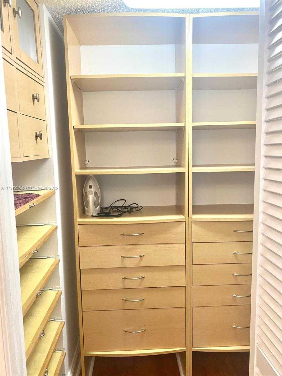 Small Image of 251 174TH ST #515, Sunny Isles Beach Number 21