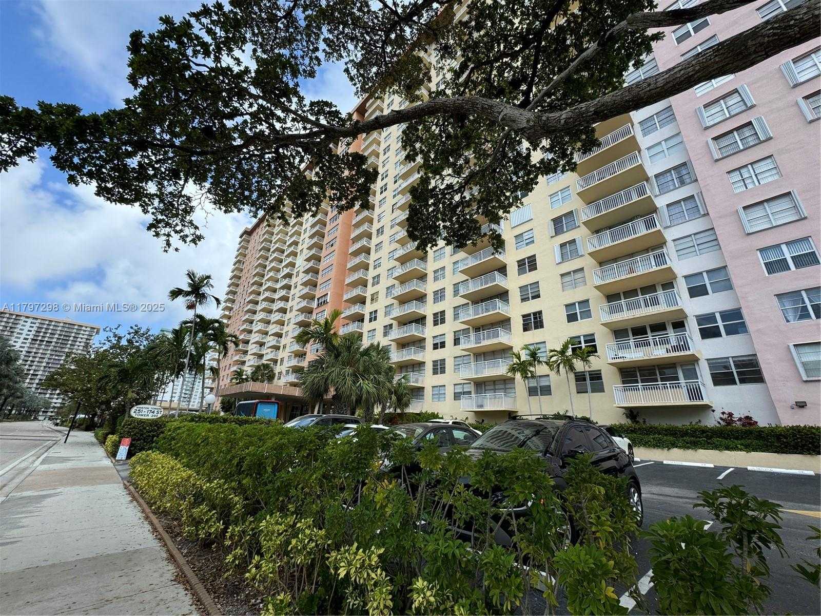 Small Image of 251 174TH ST #515, Sunny Isles Beach Number 29