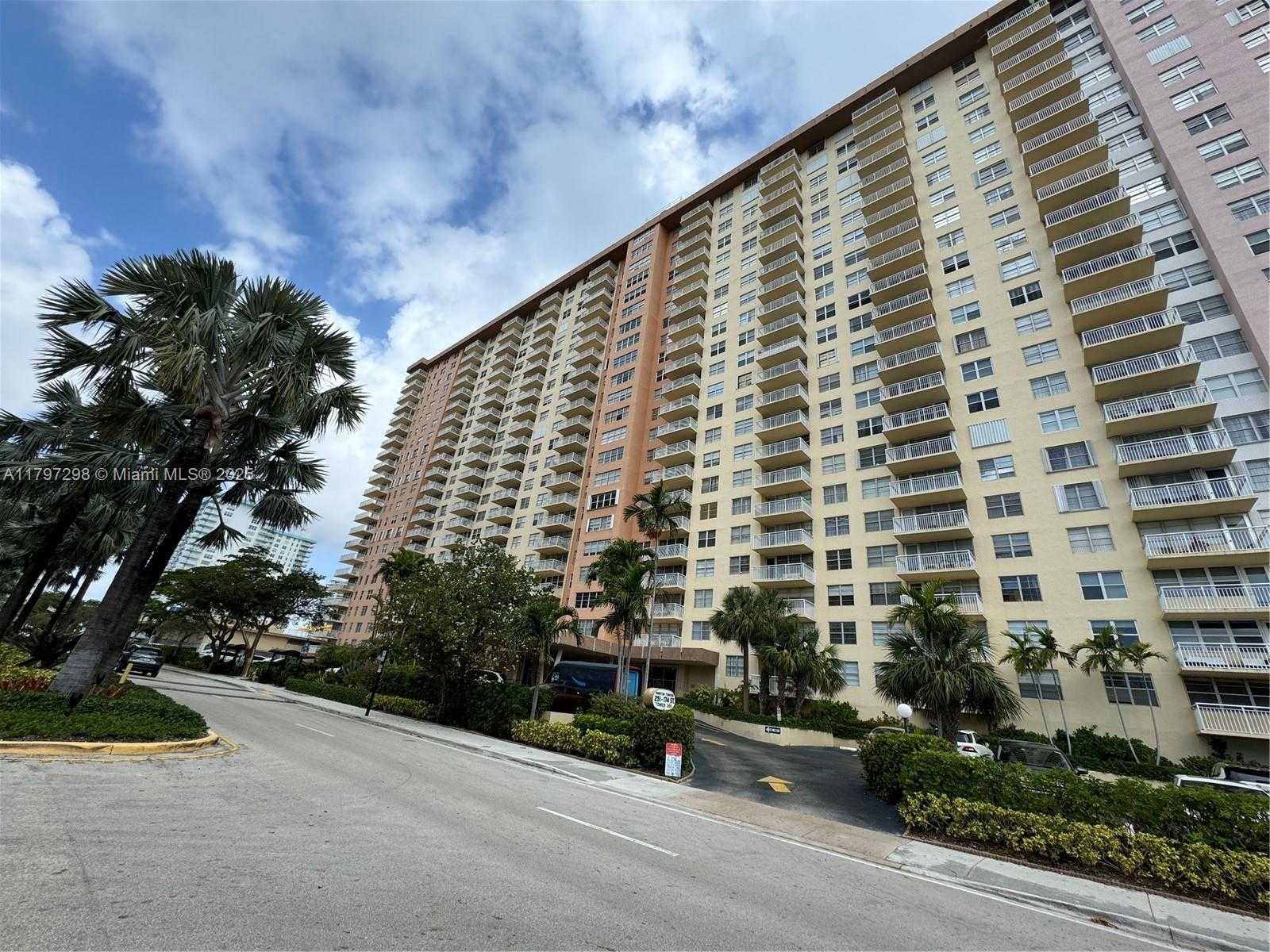 Small Image of 251 174TH ST #515, Sunny Isles Beach Number 30