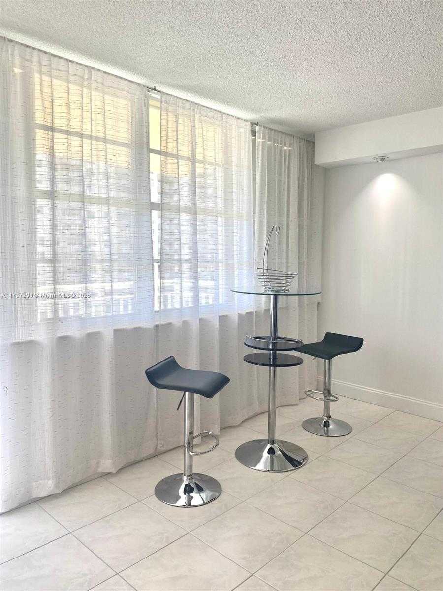 Small Image of 251 174TH ST #515, Sunny Isles Beach Number 4