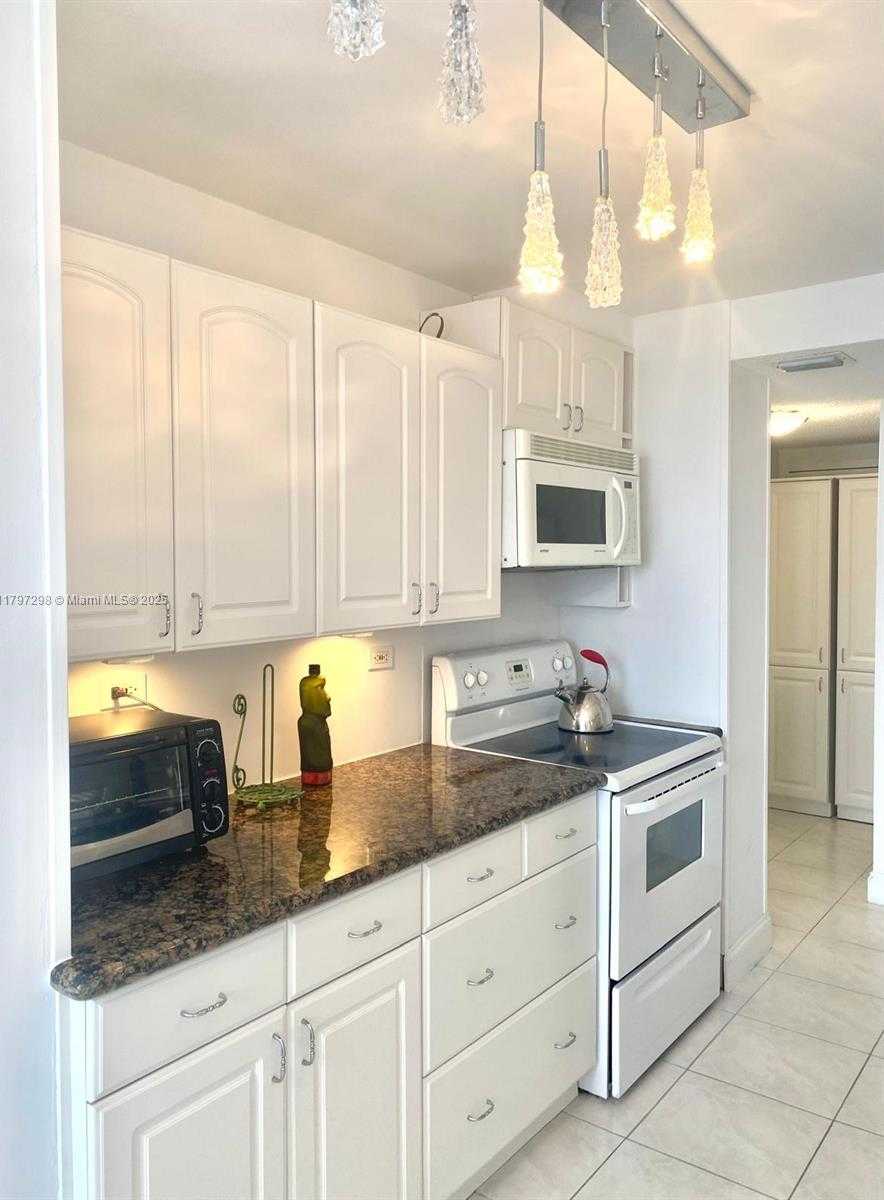 Small Image of 251 174TH ST #515, Sunny Isles Beach Number 9