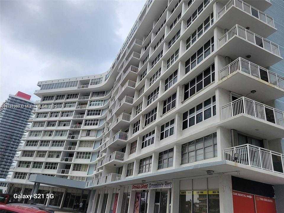 Small Image of 1801 SOUTH OCEAN DR #741, Hallandale Beach Number 5