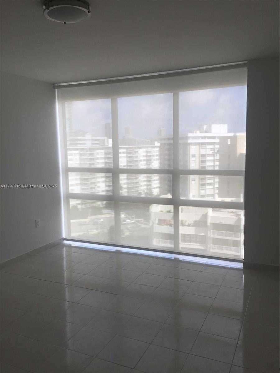 Small Image of 1450 BRICKELL BAY DR #1604, Miami Number 15