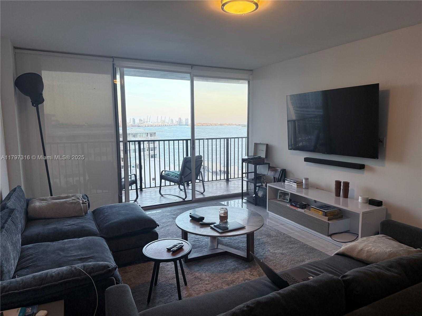 Small Image of 1450 BRICKELL BAY DR #1604, Miami Number 9