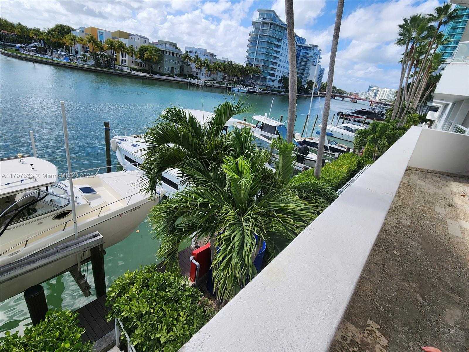 Small Image of 5900 COLLINS AVE #906, Miami Beach Number 28