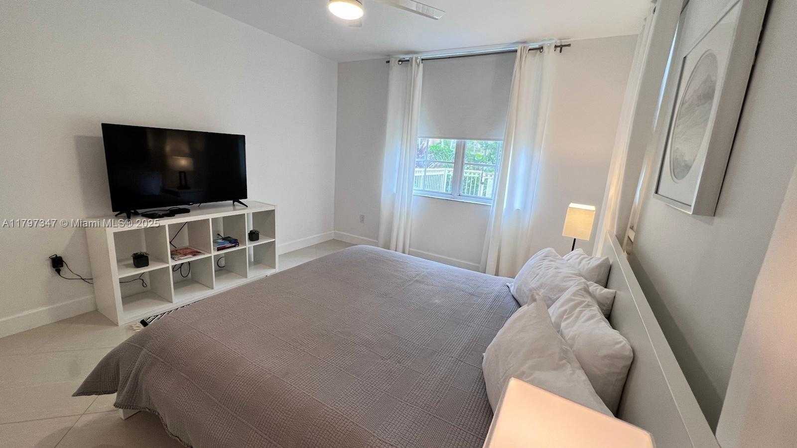 Small Image of 19701 EAST COUNTRY CLUB DR #5108, Aventura Number 12