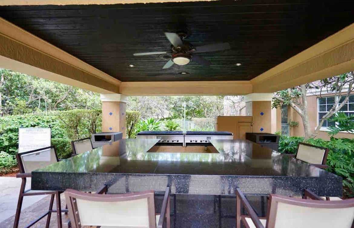 Small Image of 19701 EAST COUNTRY CLUB DR #5108, Aventura Number 23