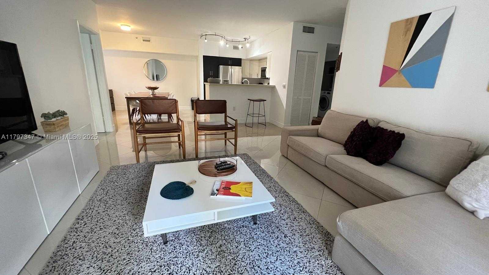 Small Image of 19701 EAST COUNTRY CLUB DR #5108, Aventura Number 3