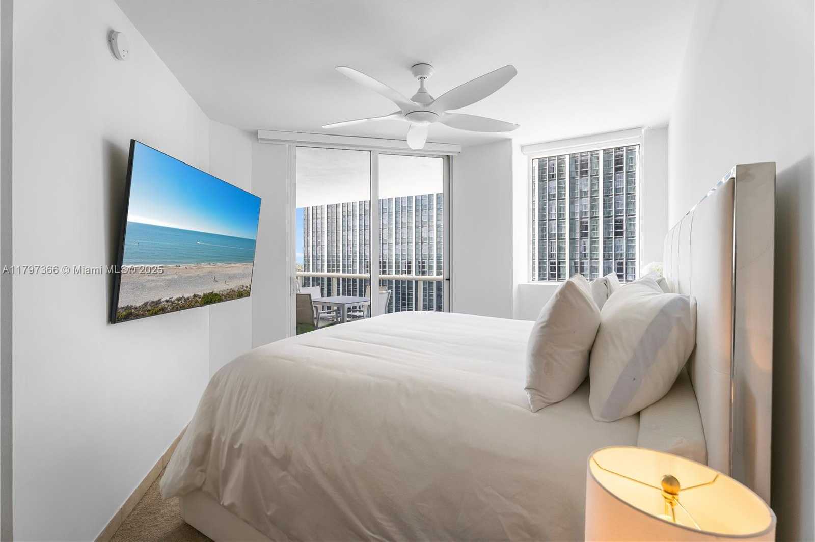 Small Image of 4779 COLLINS AVE #1008, Miami Beach Number 12