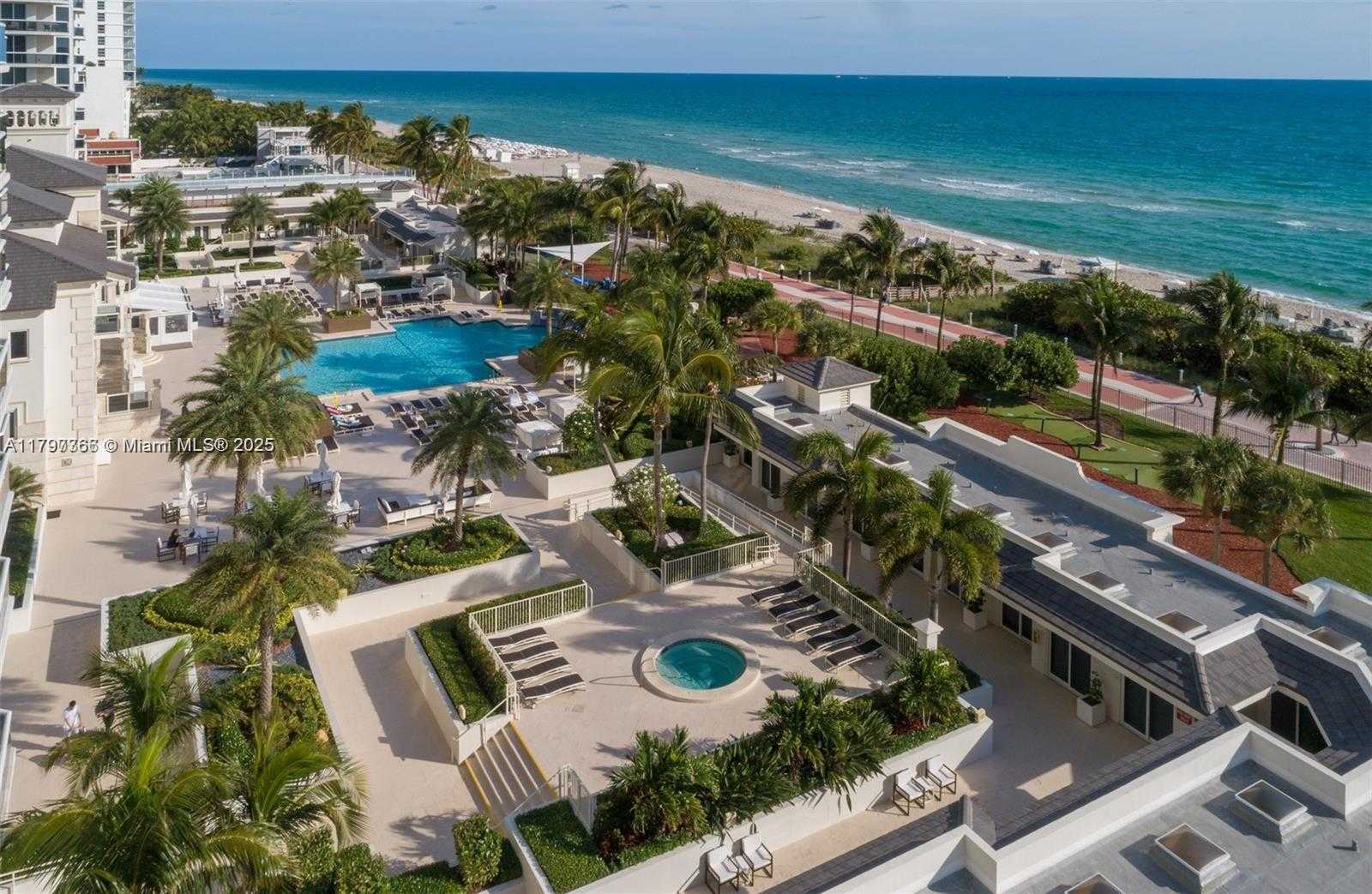 Small Image of 4779 COLLINS AVE #1008, Miami Beach Number 31