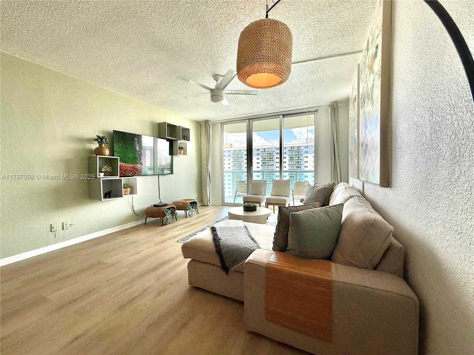 Small Image of 19370 COLLINS AVE #1214, Sunny Isles Beach Number 17